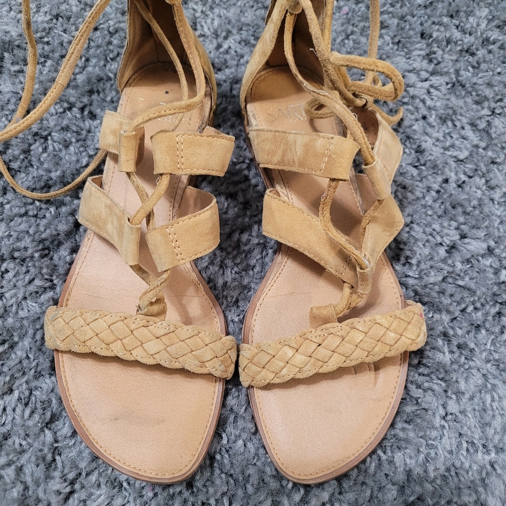 Size 7 leather Franco Sarto sandals